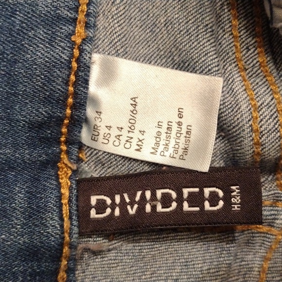 Divided distressed skinny stretch denim jeans, Size 4, Medium wash - Picture 4 of 5